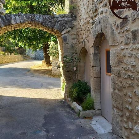 Le Clos Du Rempart - 2 A 4 Pers. Saint-Restitut Exteriér fotografie
